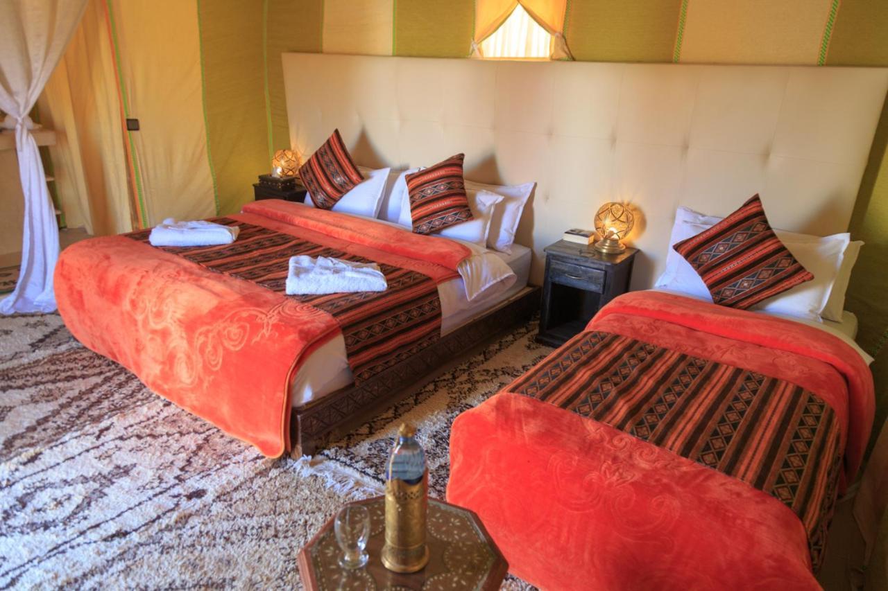 Sahara Desert Luxury Camp เมอร์ซูกา ภายนอก รูปภาพ