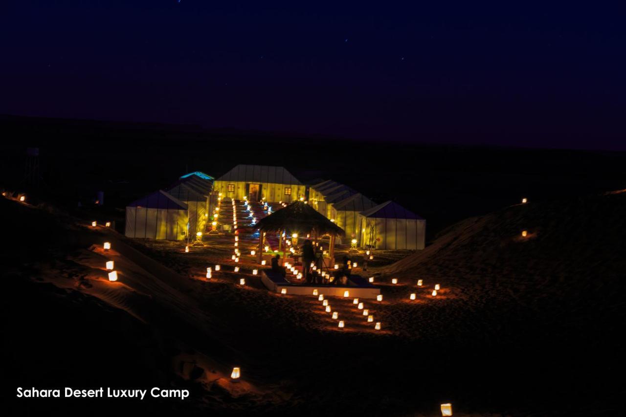 Sahara Desert Luxury Camp เมอร์ซูกา ภายนอก รูปภาพ