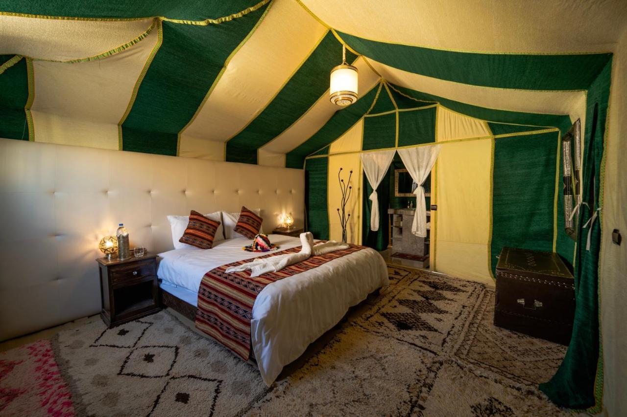 Sahara Desert Luxury Camp เมอร์ซูกา ภายนอก รูปภาพ